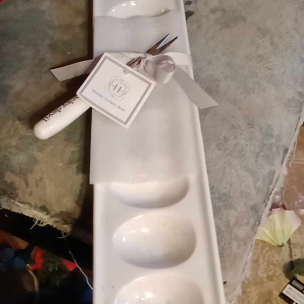 Deviled egg tray with fork